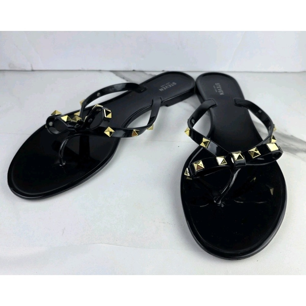 Steven New York Black Patent Thong Sandals with Gold Stud Accents Size 9M